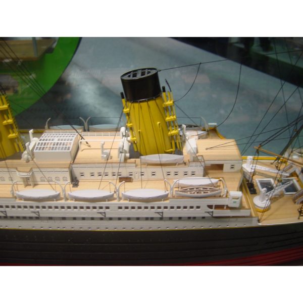Titanic Model Boat Kit No 3 (Fore, Aft deck & Hull Decor) - Mantua Models (727) - Image 10