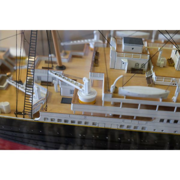 Titanic Model Boat Kit No 3 (Fore, Aft deck & Hull Decor) - Mantua Models (727) - Image 8