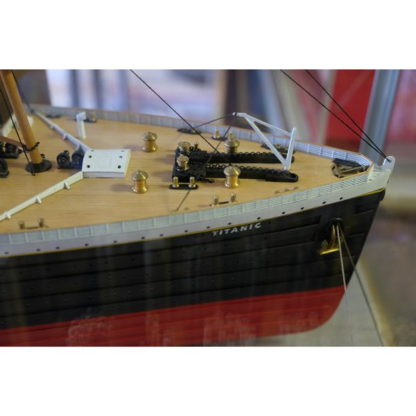 Titanic Model Boat Kit No 3 (Fore, Aft deck & Hull Decor) - Mantua Models (727) - Image 7