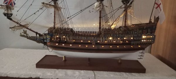 Sovereign of the Seas Ship Model (Premier Range) - PSM - Image 16