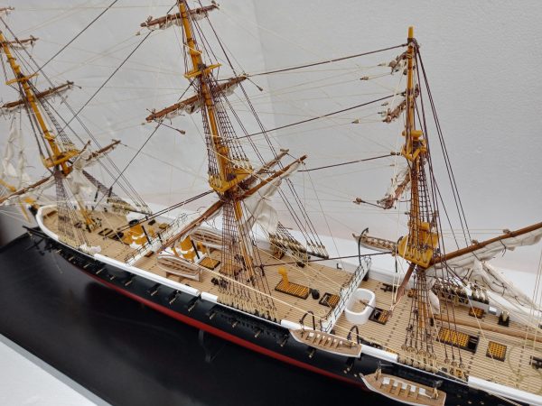 HMS Warrior Model Ship (Premier Range) - PSM - Image 26