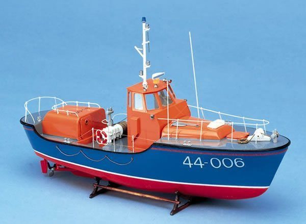 RNLI Waveny Lifeboat Boat Kit - Billing Boats (B101) - Image 3