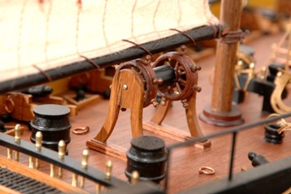 HMS Surprise Model Ship (Premier Range) - PSM - Image 18