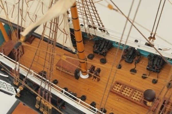 HMS Trincomalee Ship Model (Premier Range) - PSM - Image 9