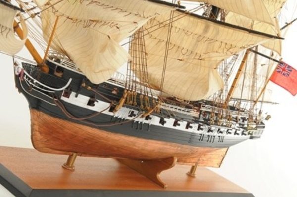 HMS Trincomalee Ship Model (Premier Range) - PSM - Image 14