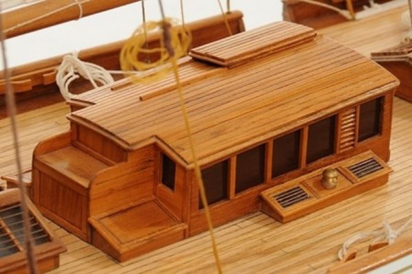 Merry Maid Model Yacht - Image 3