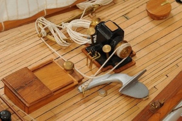 Merry Maid Model Yacht - Image 10