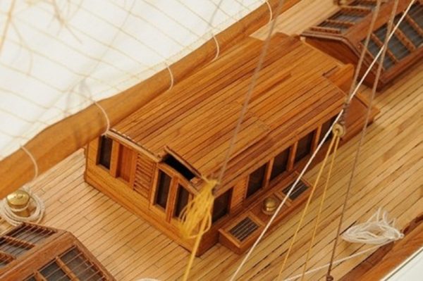 Merry Maid Model Yacht - Image 11