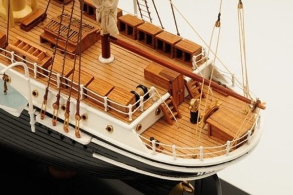 Endurance 1912 (Sir Ernest Shakleton) Model Ship ( Premier Range) - PSM - Image 7