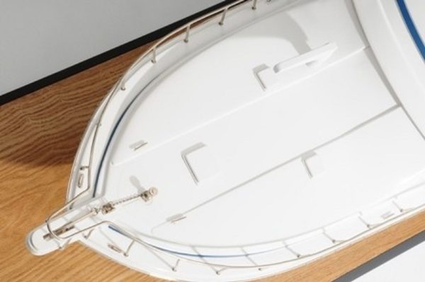 Bertram 700 Model Yacht - Image 6