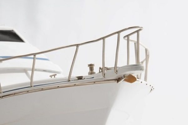 Bertram 700 Model Yacht - Image 7