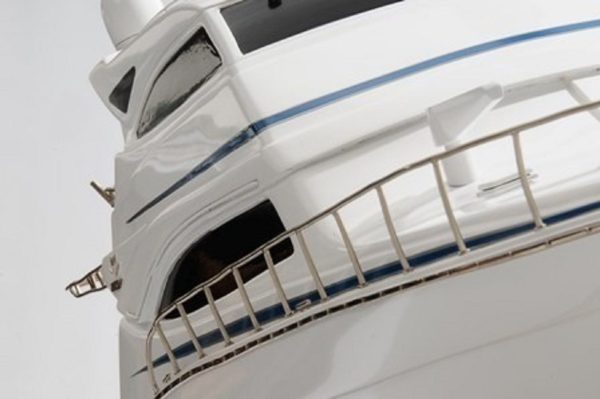 Bertram 700 Model Yacht - Image 8