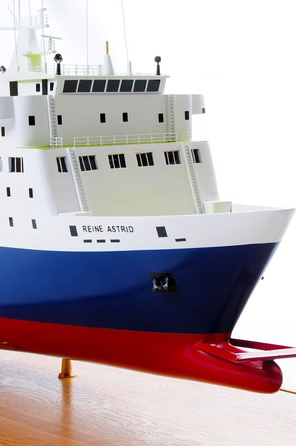 Pride D'Ouvre ship - Image 15