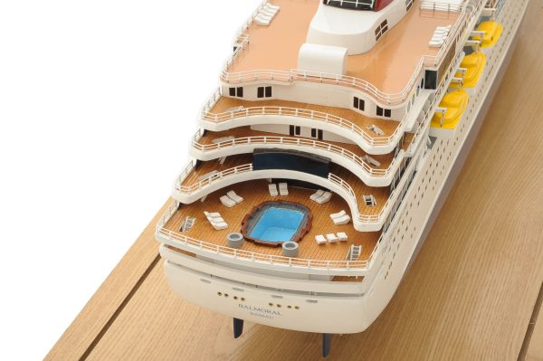 Balmoral Cruise Liner - Image 6