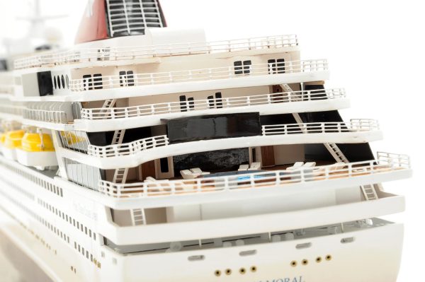 Balmoral Cruise Liner - Image 23