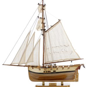 HMS Hunter Model Boat (Superior Range) - PSM