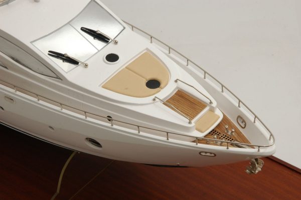 Aicon Fly 85 Yacht - Image 3
