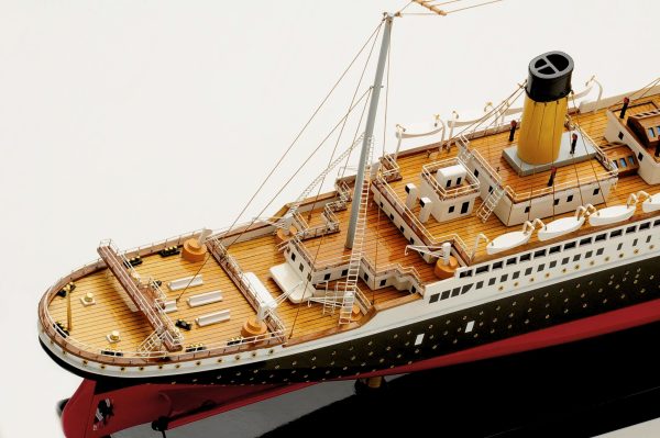 Titanic Ship Model (Superior Range) - PSM - Image 8