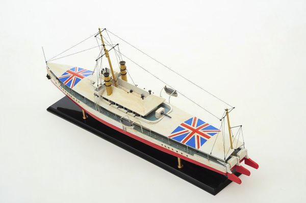 HMS Cockchafer - Image 5