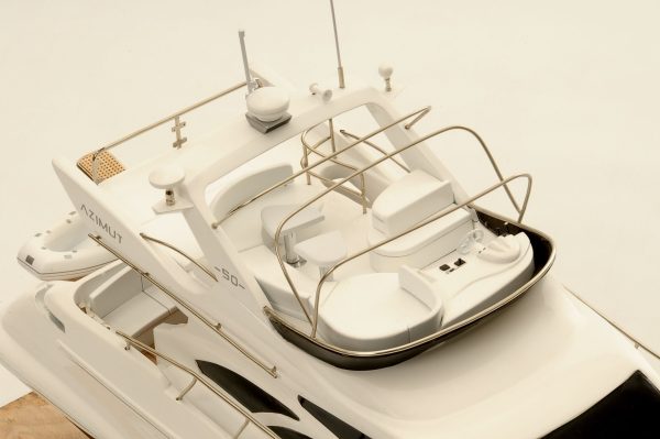 Azimut 50 Model Yacht - Image 19