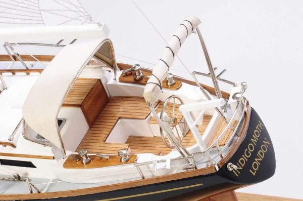 Indigo Moth Model Yacht - Image 12