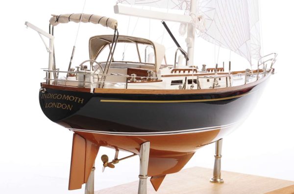 Indigo Moth Model Yacht - Image 15