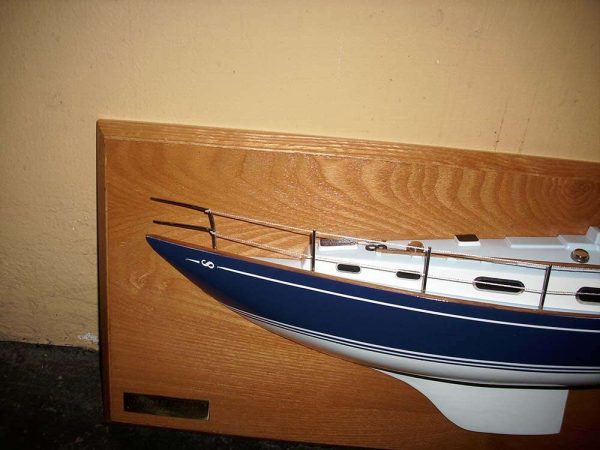 Contessa 32 Half Model - Image 5