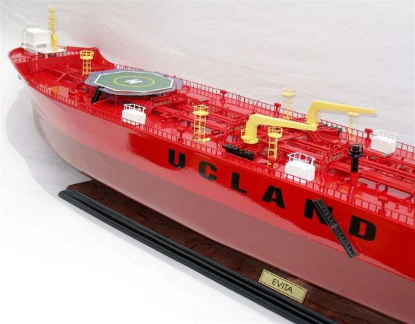 Evita Oil Tanker (Standard Range) - GN - Image 6