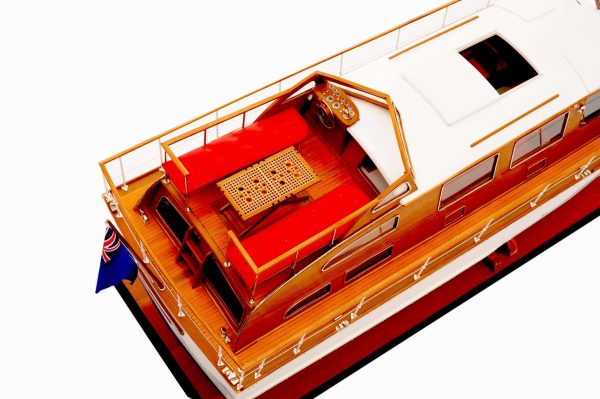 Starcraft 40 Model Boat (Rajdhani) - Image 4