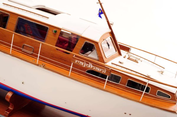 Starcraft 40 Model Boat (Rajdhani) - Image 5