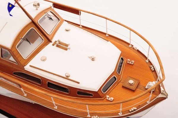 Starcraft 40 Model Boat (Rajdhani) - Image 6
