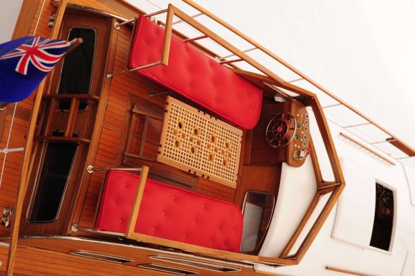 Starcraft 40 Model Boat (Rajdhani) - Image 9