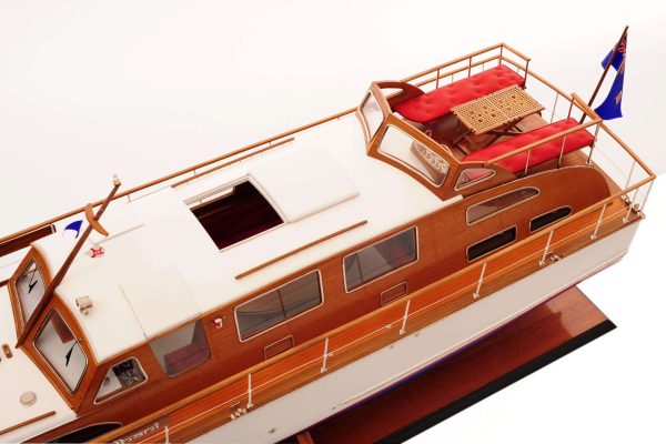 Starcraft 40 Model Boat (Rajdhani) - Image 12