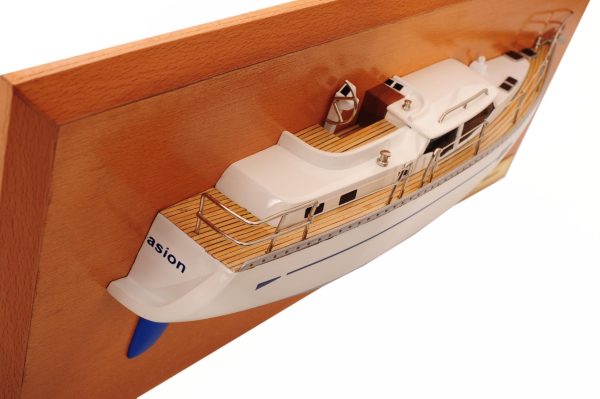 Oyster 45 (Persuasion) Half Model - Image 8