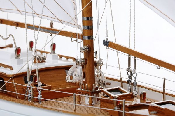 Sea Gypsy Sailing Yacht - Image 13