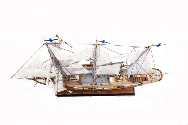 Sir Winston Churchill Model Boat - Image 10