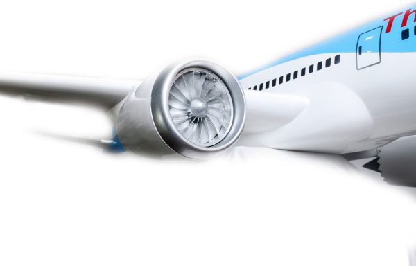 Boeing 787 - 800 Thomson Airways Model Plane - Image 9