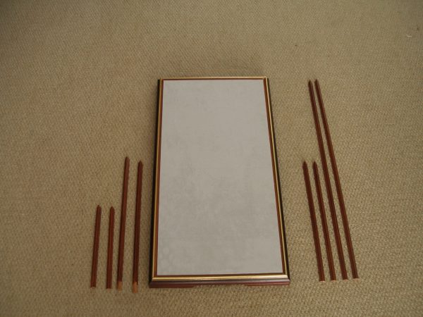 Display Case with Base & Frames Only (PJ)