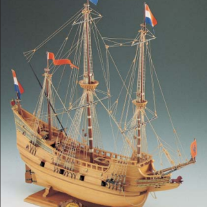 Half Moon Model Boat Kit - Corel (SM18)