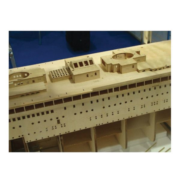 Titanic Model Boat Kit - Billing Boats (B510) - Image 4