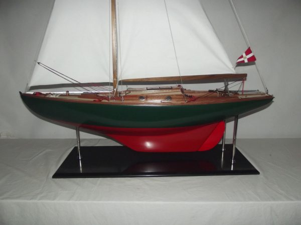 Glen Class Sailing Yacht - Image 3