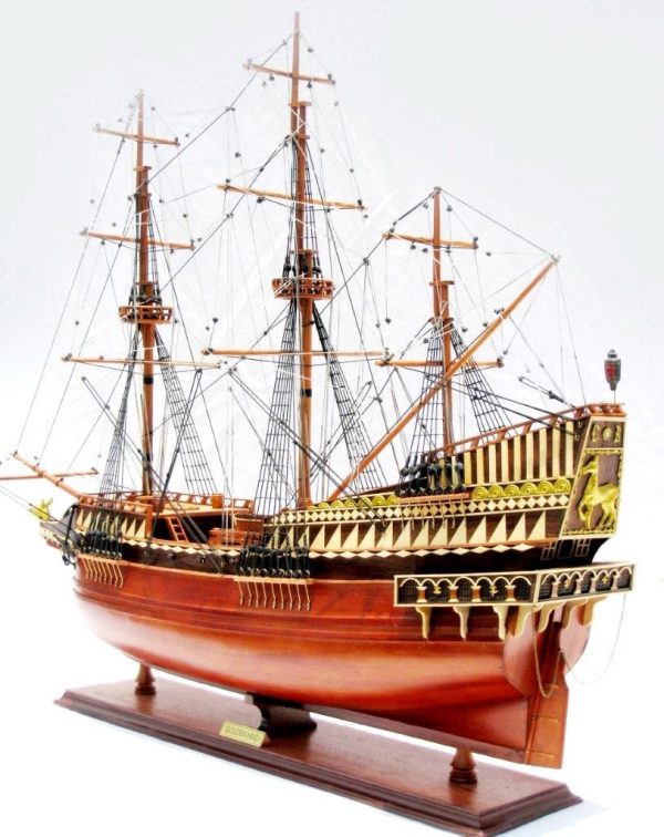 Golden Hind Model Ship (Standard Range) - GN - Image 8