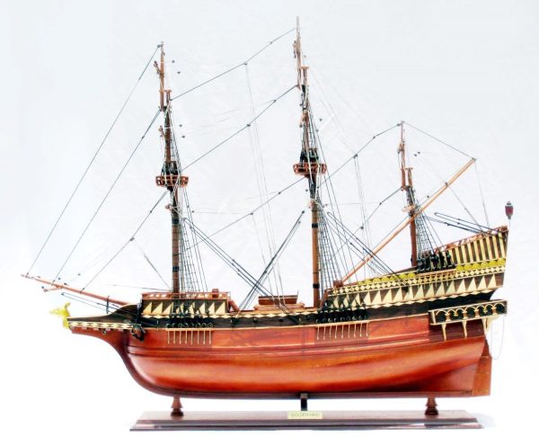 Golden Hind Model Ship (Standard Range) - GN - Image 10