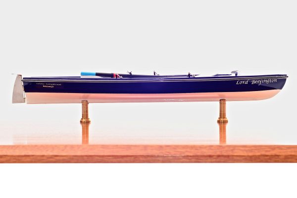 Lord Beefington Rowing Boat - Image 3