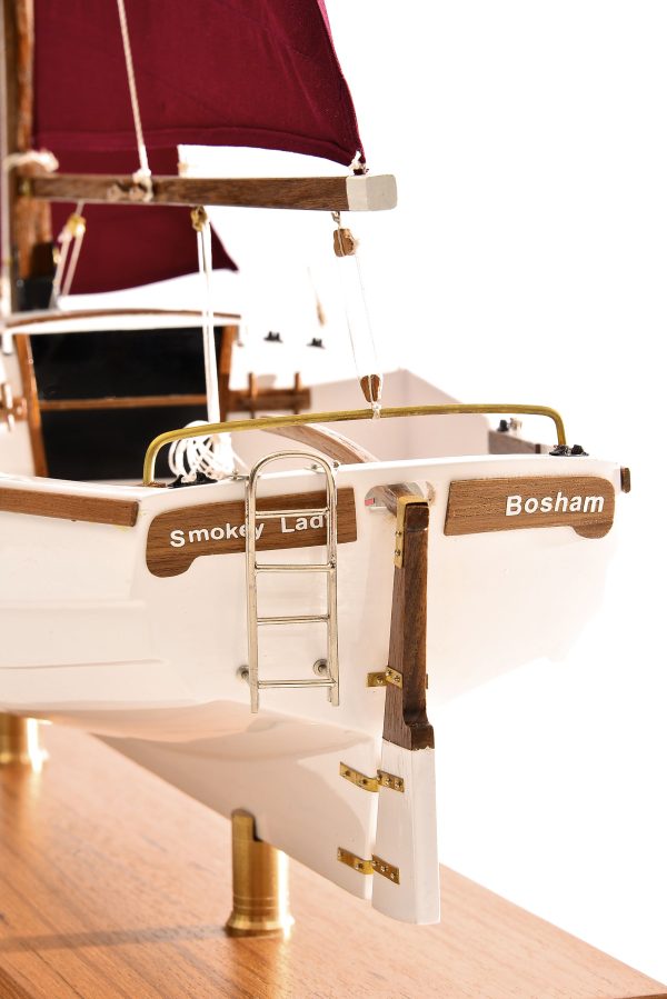 Shrimp Model Boat - Image 9
