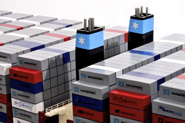 Maersk MC. Kinney Moller Container Ship - Image 13