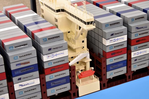 Maersk MC. Kinney Moller Container Ship - Image 16
