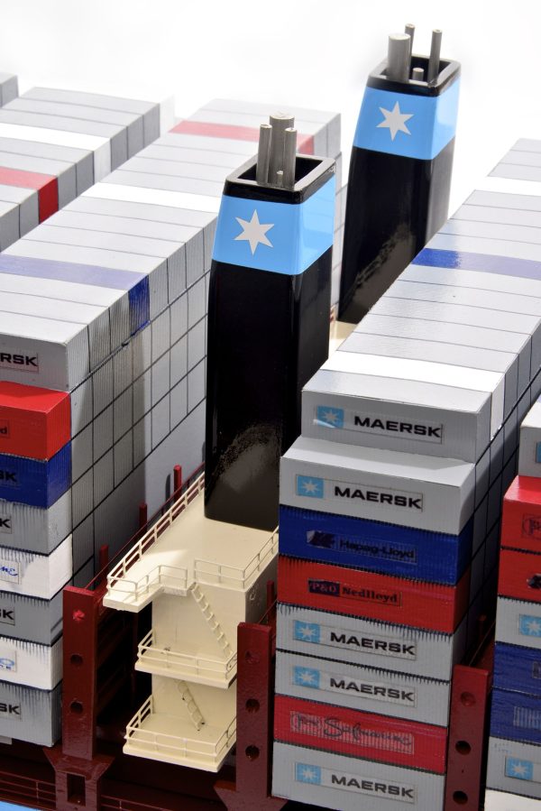 Maersk MC. Kinney Moller Container Ship - Image 17