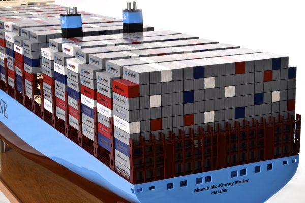 Maersk MC. Kinney Moller Container Ship - Image 29