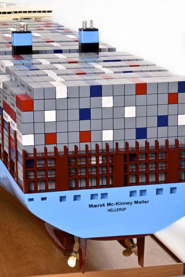 Maersk MC. Kinney Moller Container Ship - Image 31